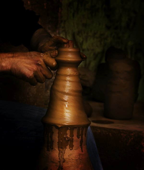 Où découvrir les traditions de la poterie en Tunisie?